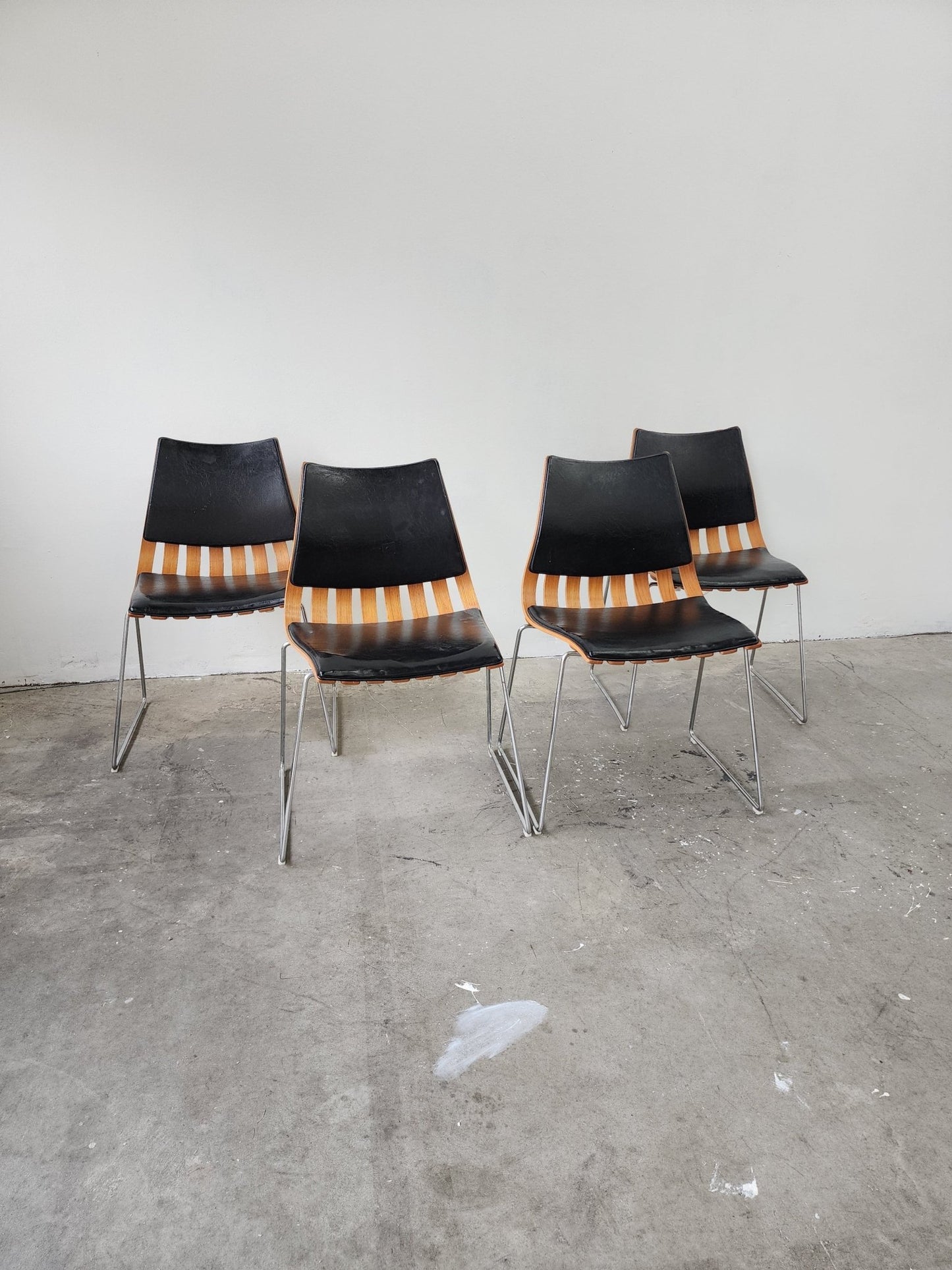 0623004 Hans Brattrud for Hove Mobler Chairs - Vintage MC