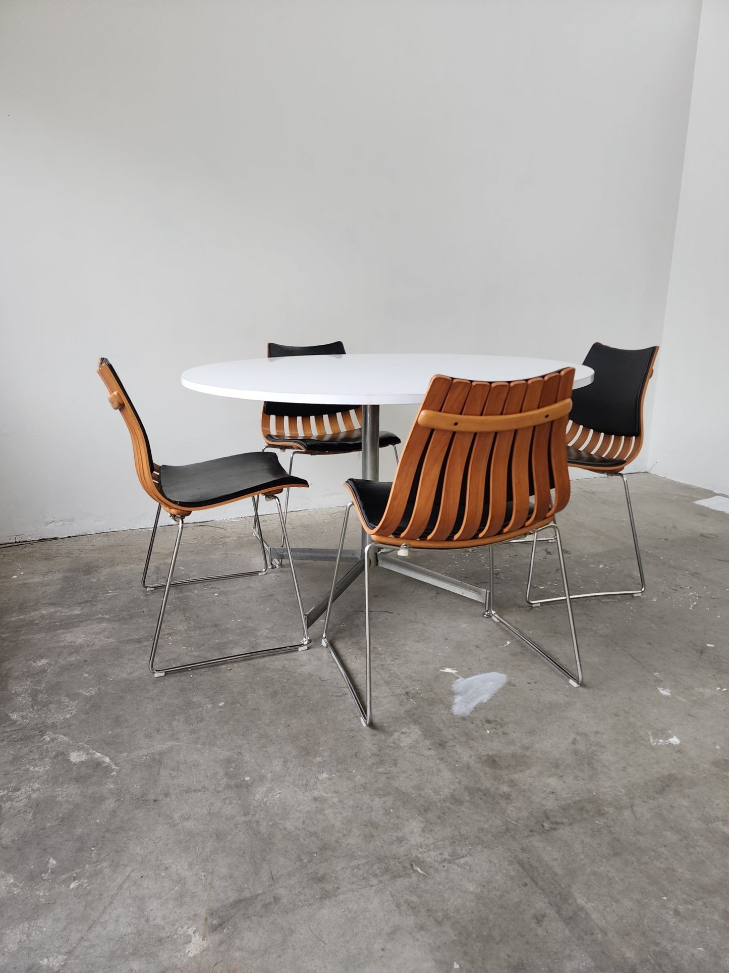 0623004 Hans Brattrud for Hove Mobler Chairs - Vintage MC