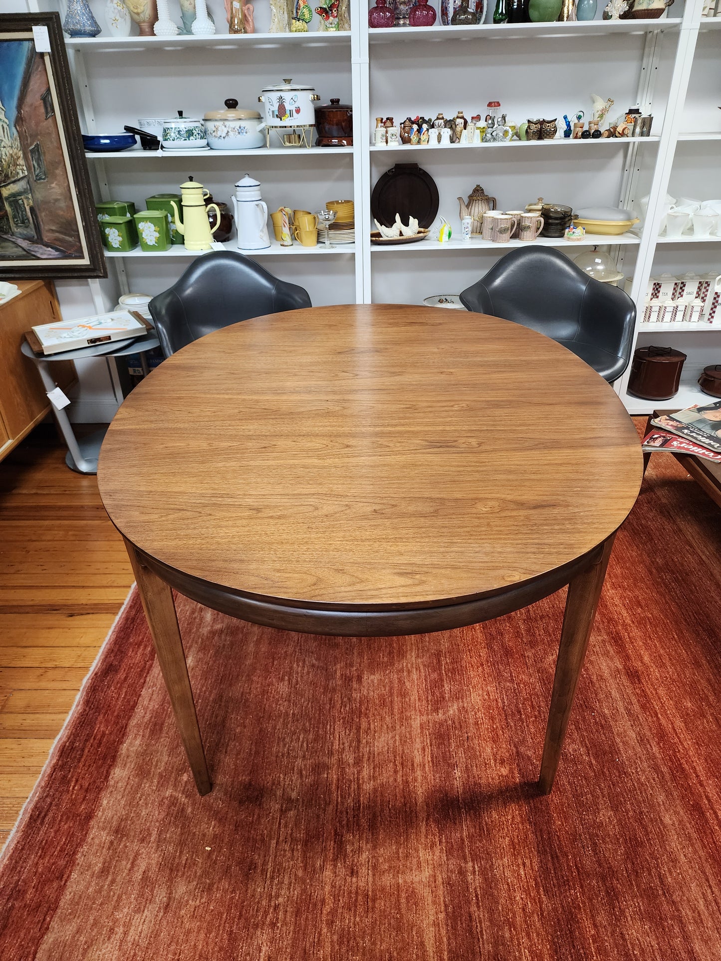 Walnut Dining Table with 3 Leaves