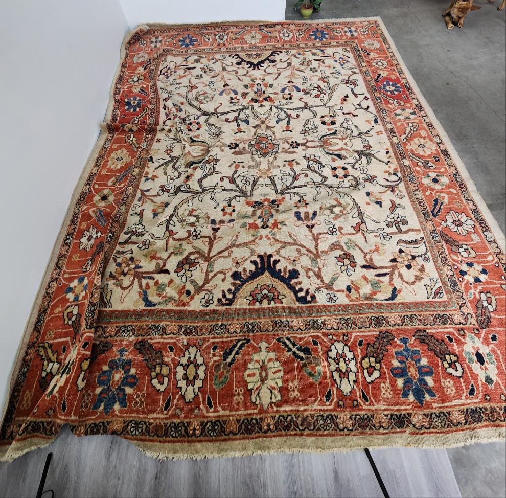 BB072311 Vintage Room Sized Serapi Rug