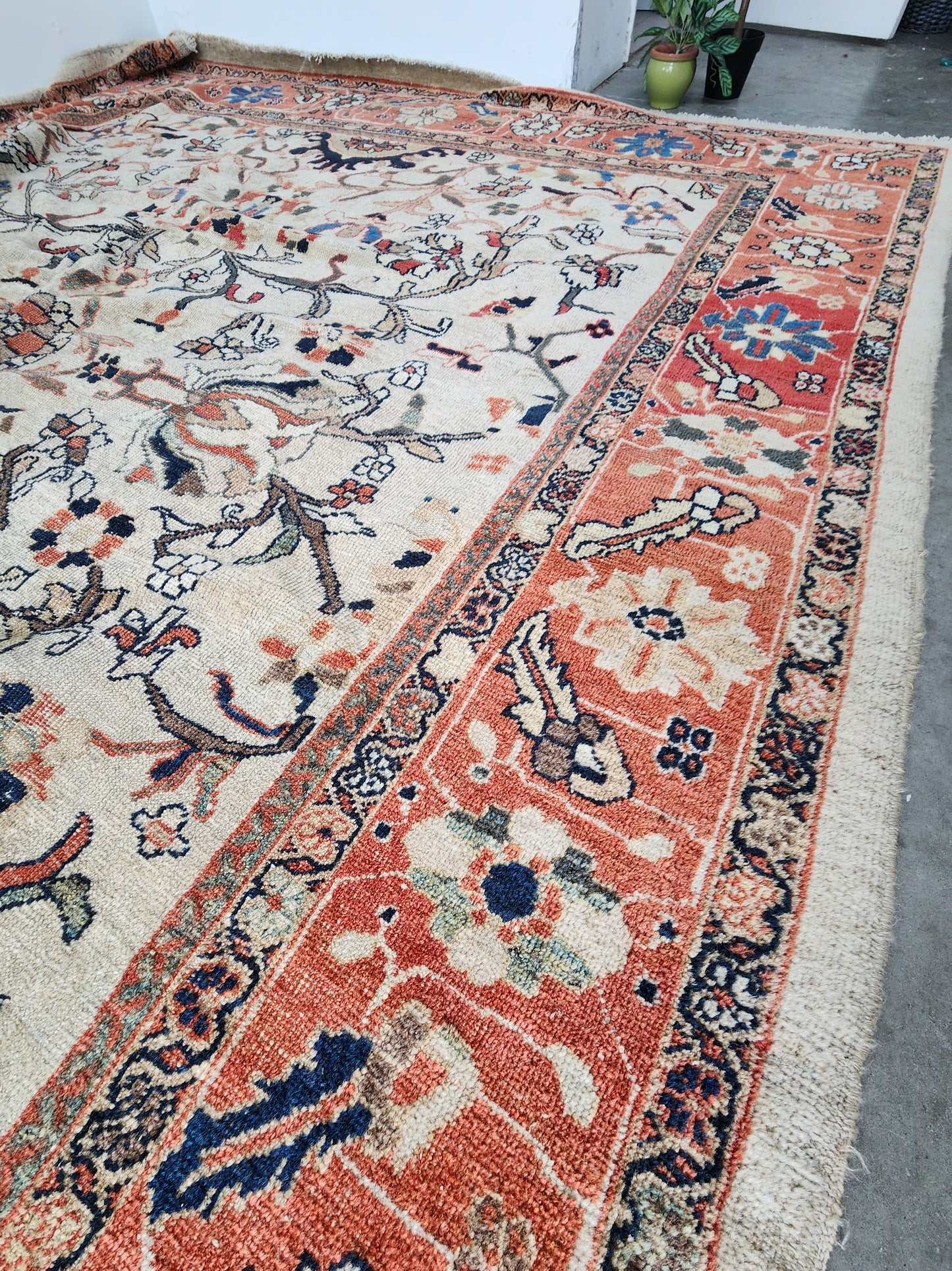 BB072311 Vintage Room Sized Serapi Rug