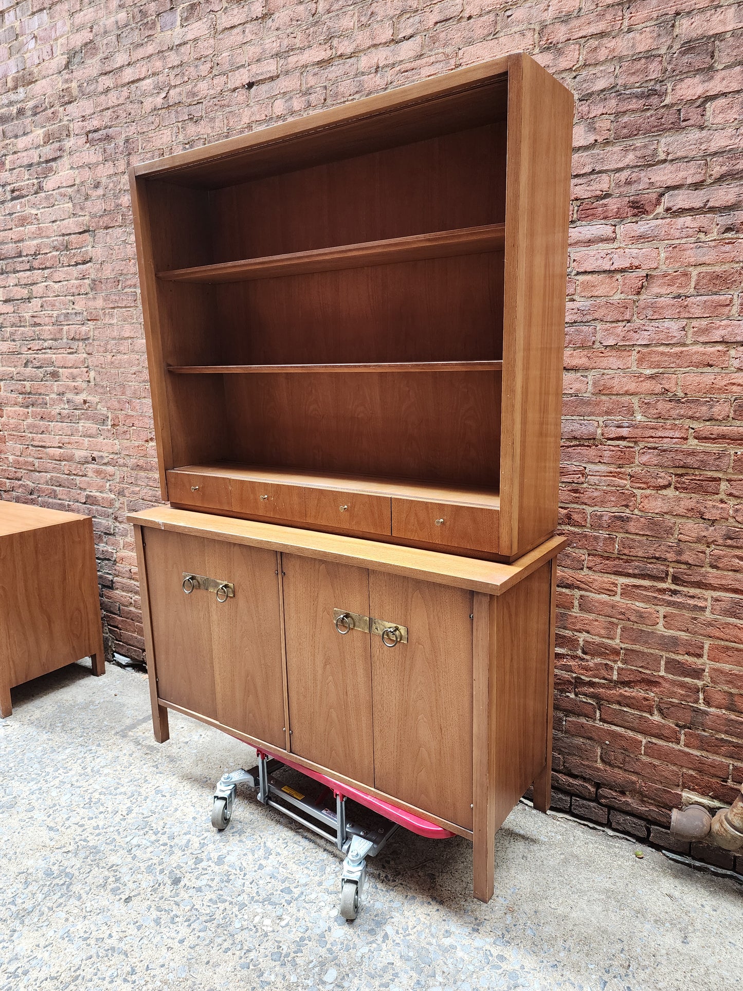 Drexel China Hutch
