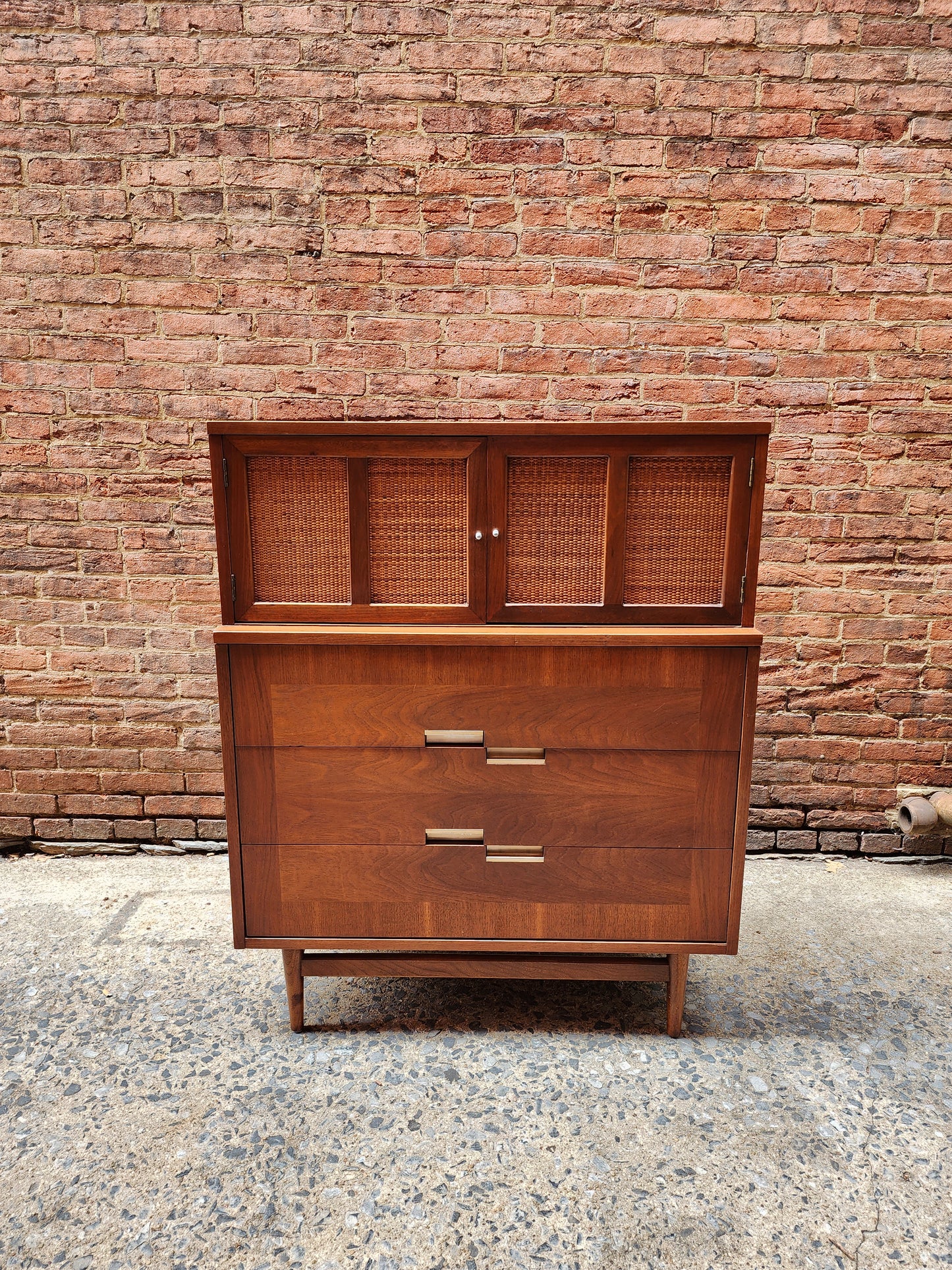 American of Martinsville Tall Chest