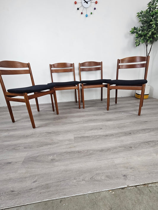 Set of 4 Danish Dining Chairs in Black Boltinge Mobelfabrik