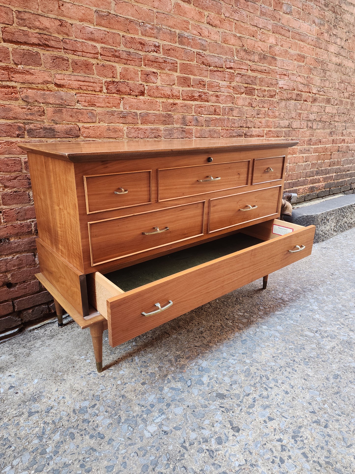 Lane Mid-Century Cedar Chest