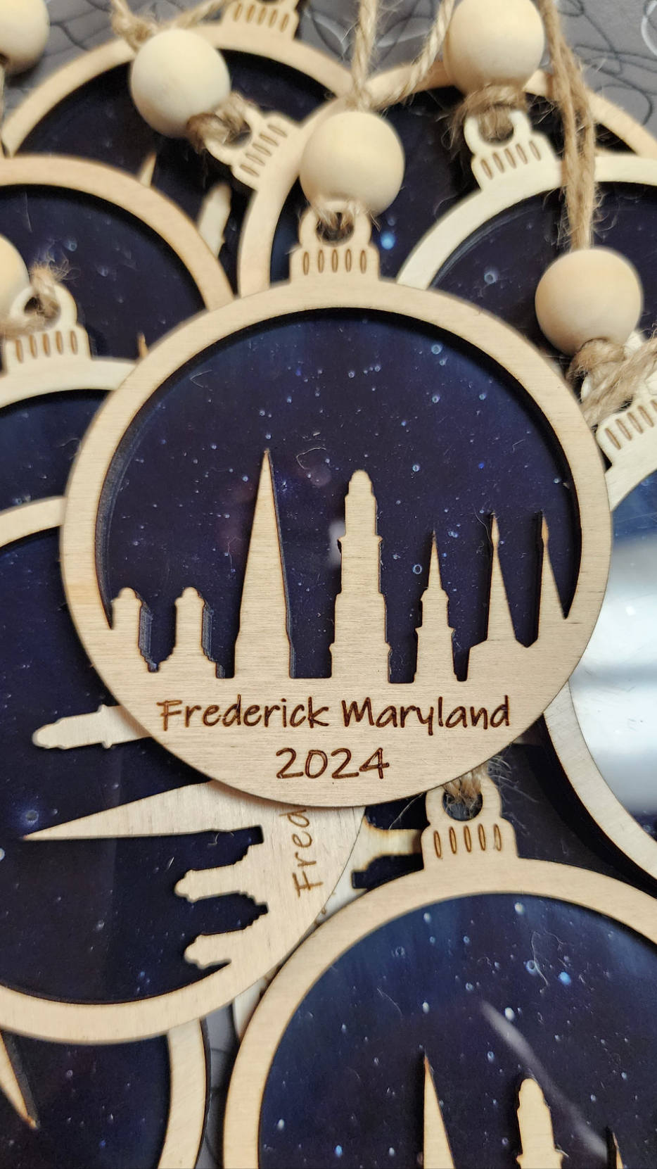 Frederick Ornament 25 GF