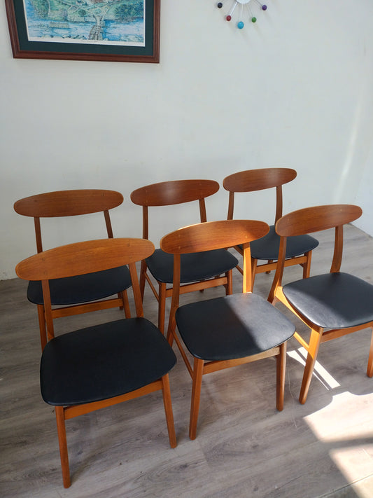 Set of 6 Danish Teak Dining Chairs 0325005