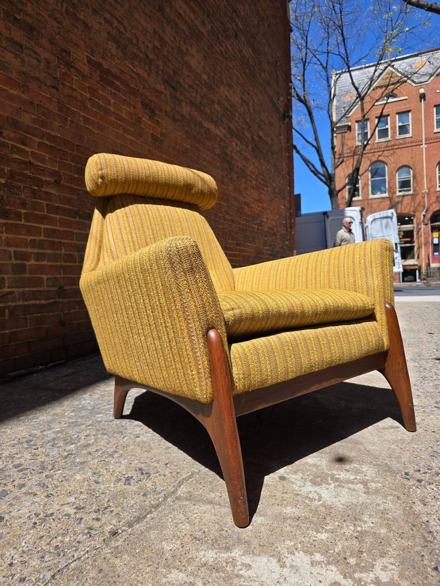 Adrian Pearsall Lounge Chair - Vintage MC