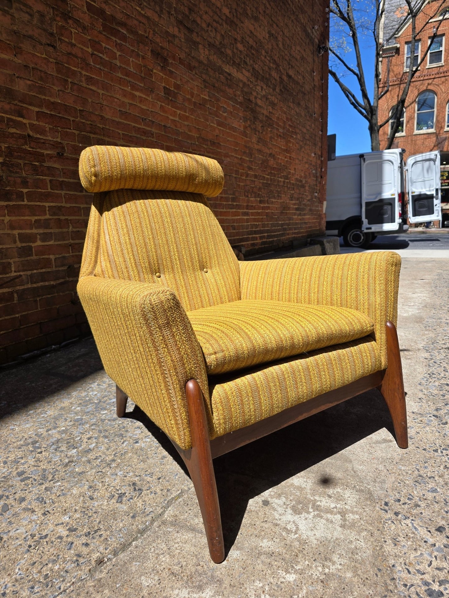 Adrian Pearsall Lounge Chair - Vintage MC