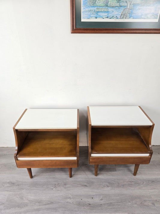 American of Martinsville Nightstands - Vintage MC