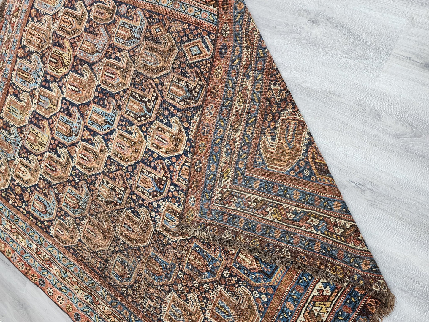 BB0723004 Vintage Khamseh Rug - Vintage MC