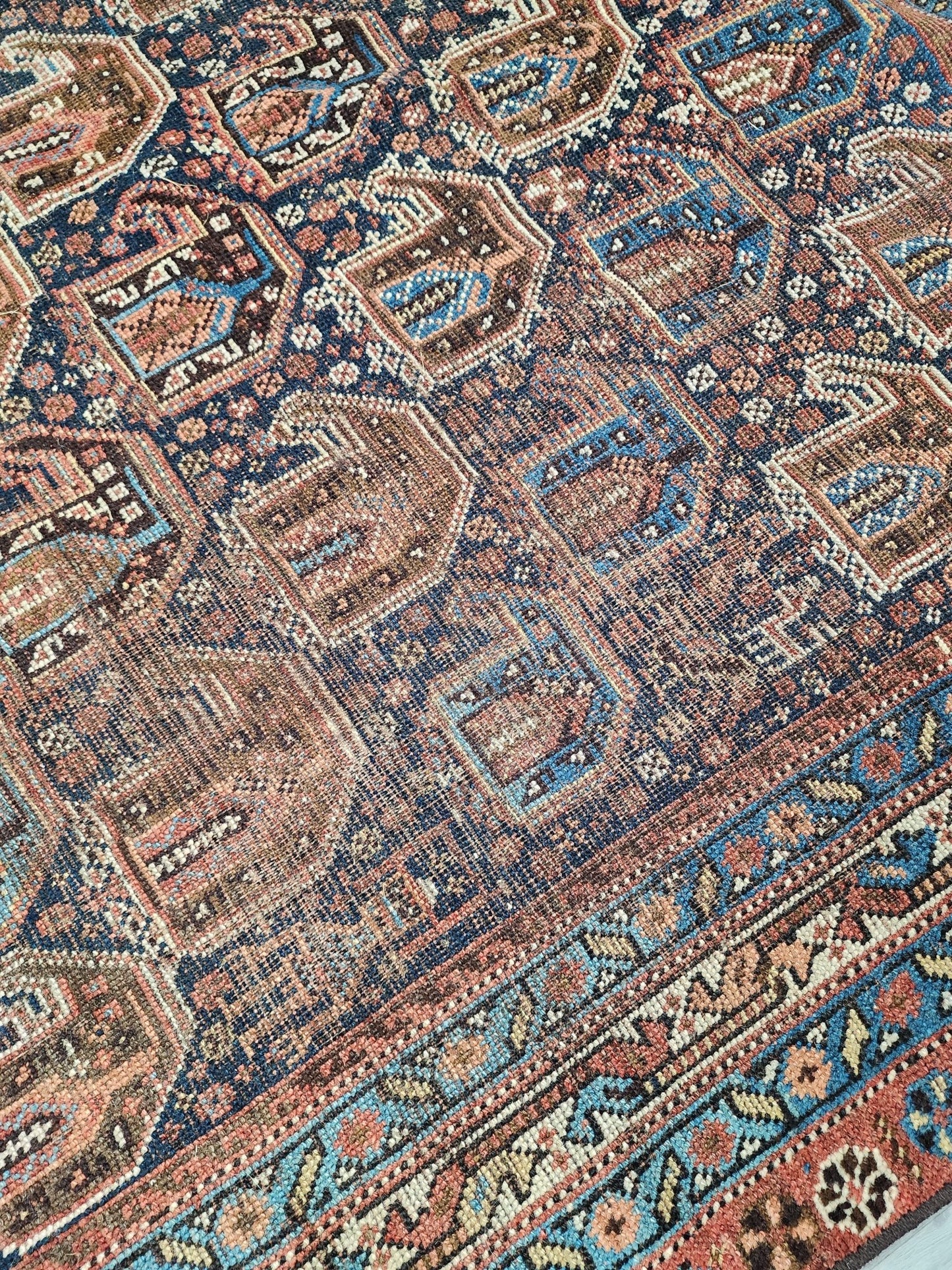 BB0723004 Vintage Khamseh Rug - Vintage MC