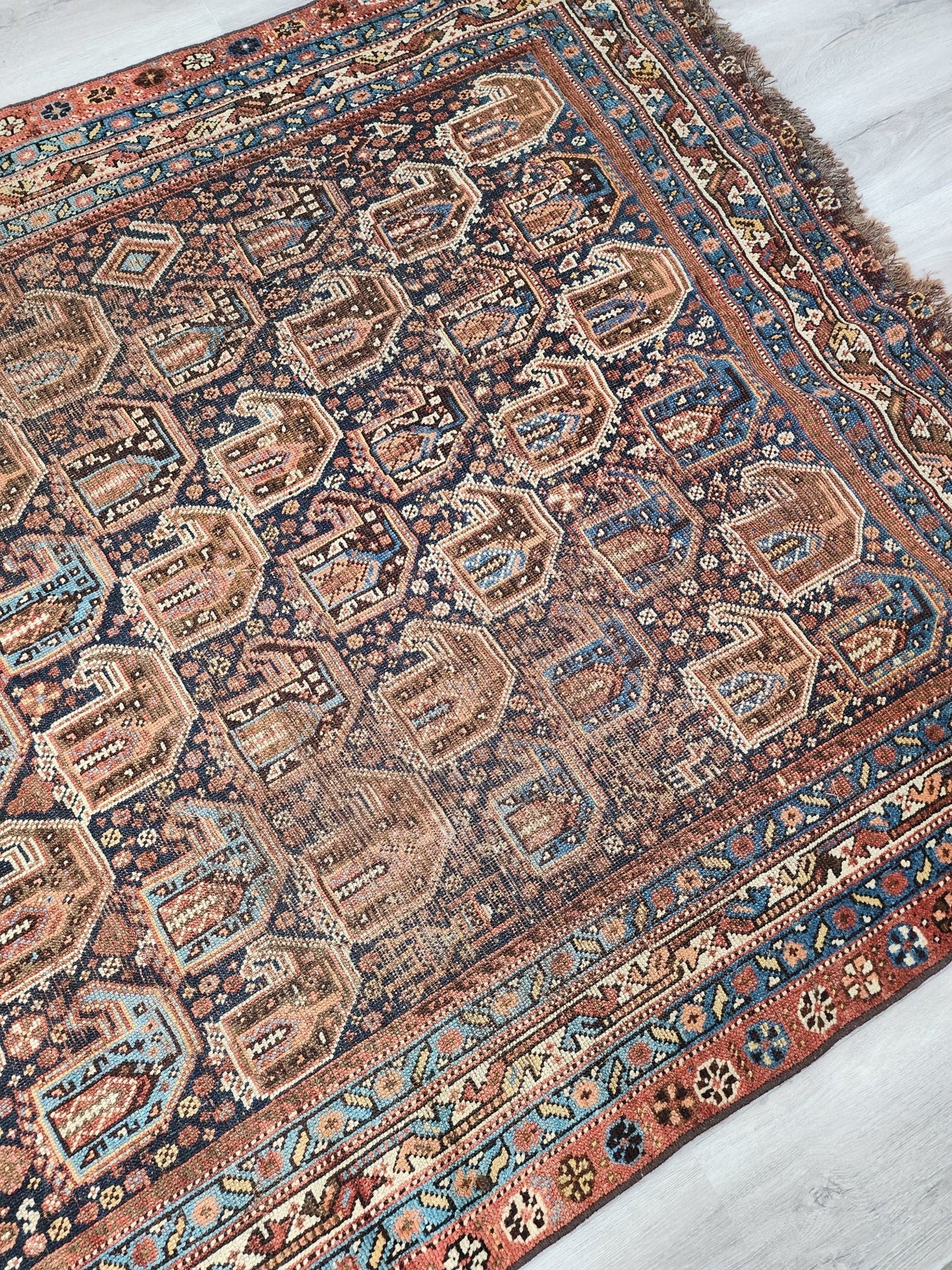 BB0723004 Vintage Khamseh Rug - Vintage MC