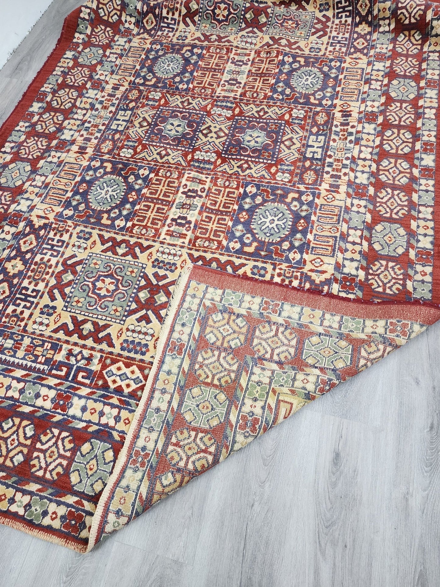 BB072310 Vintage Wool Rug - Vintage MC