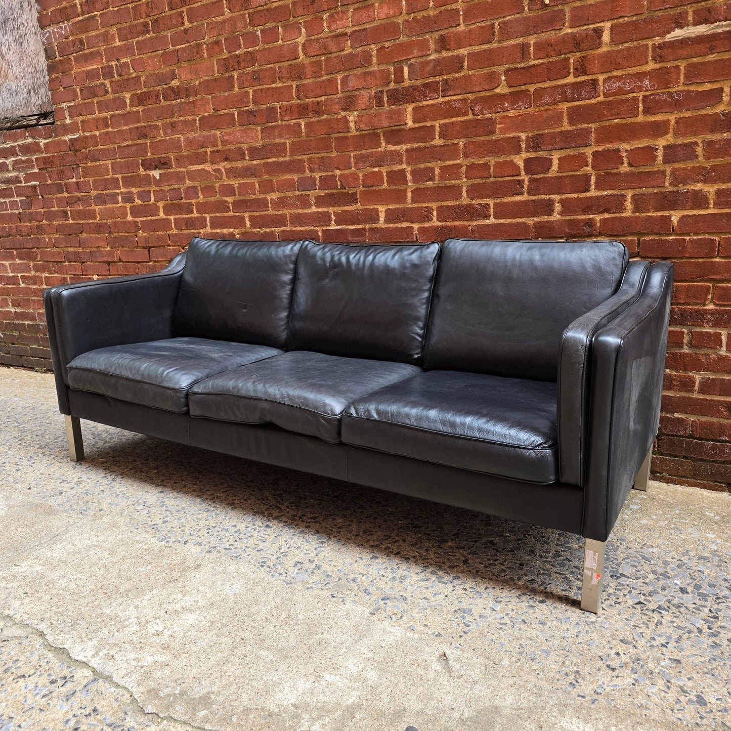 Danish Modern Sofa in the Style of Borge Mogensen - Vintage MC