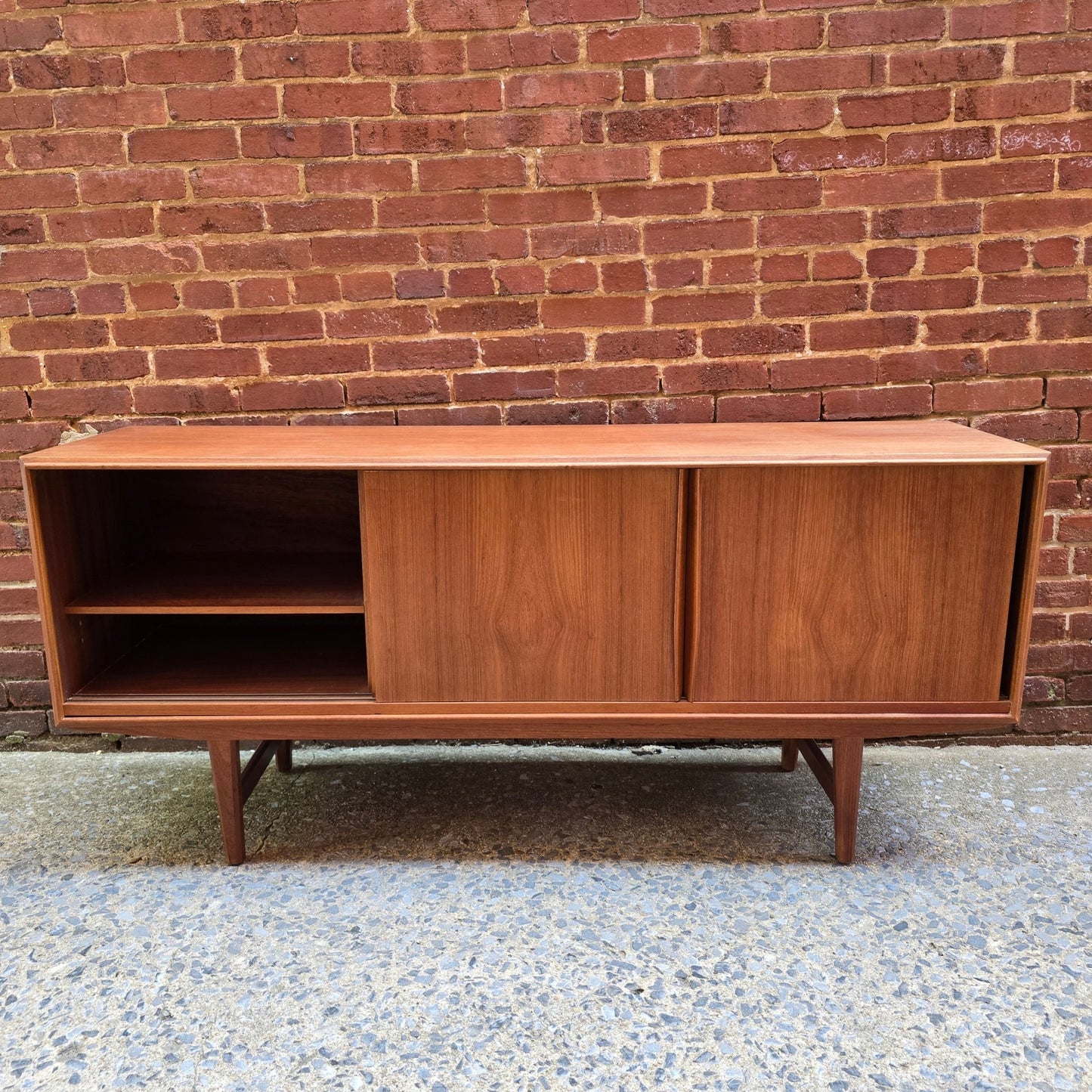 Danish Teak Sideboard ST0425001 - Vintage MC