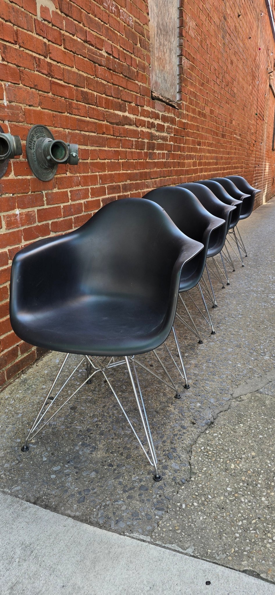 Eames Shell Chairs by Vitra - Vintage MC