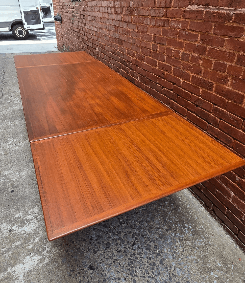 Large Danish Teak Dining Table - 0725019 - Vintage MC
