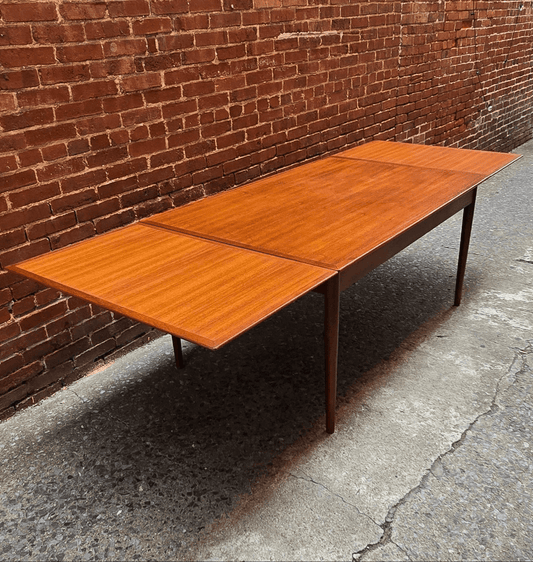 Large Danish Teak Dining Table - 0725019 - Vintage MC