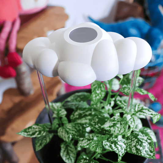 Original Cloud Drip Waterer - Vintage MC