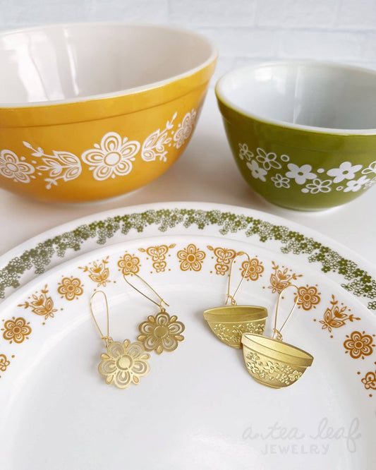Retro Pyrex Bowl Earrings | Spring Blossom Green Pattern - Vintage MC