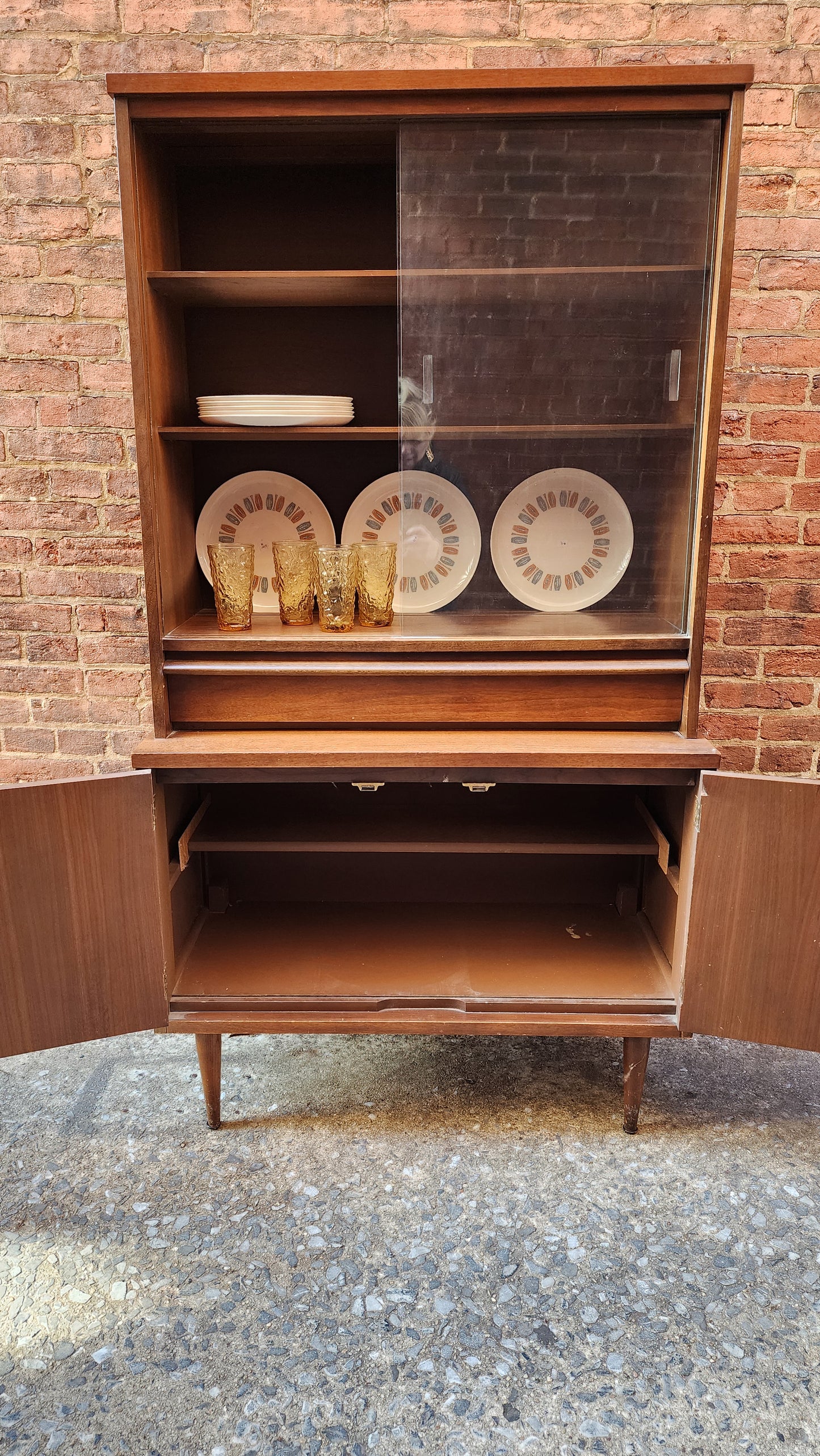 Bassett China Hutch
