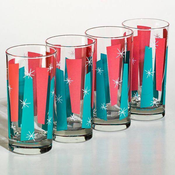 I Dream of Ginnie Glassware