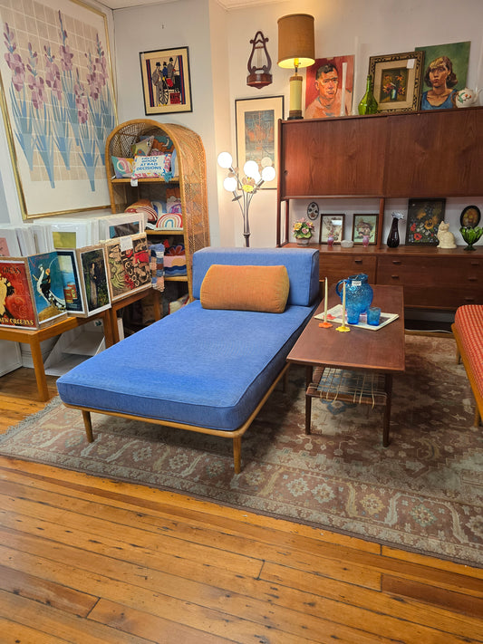 Vintage Herman Miller Day Bed