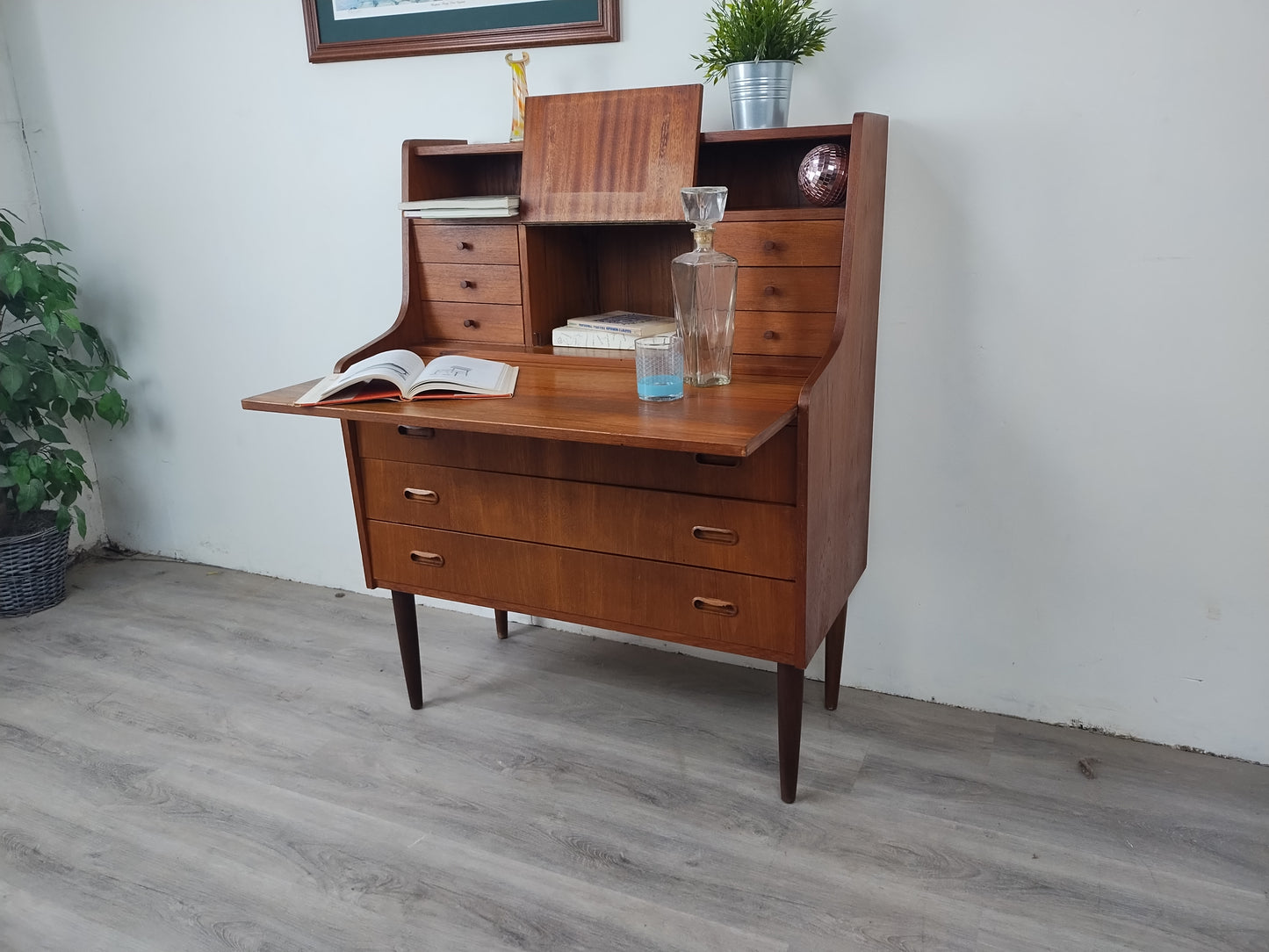 ST0524148 Danish Teak Secretary