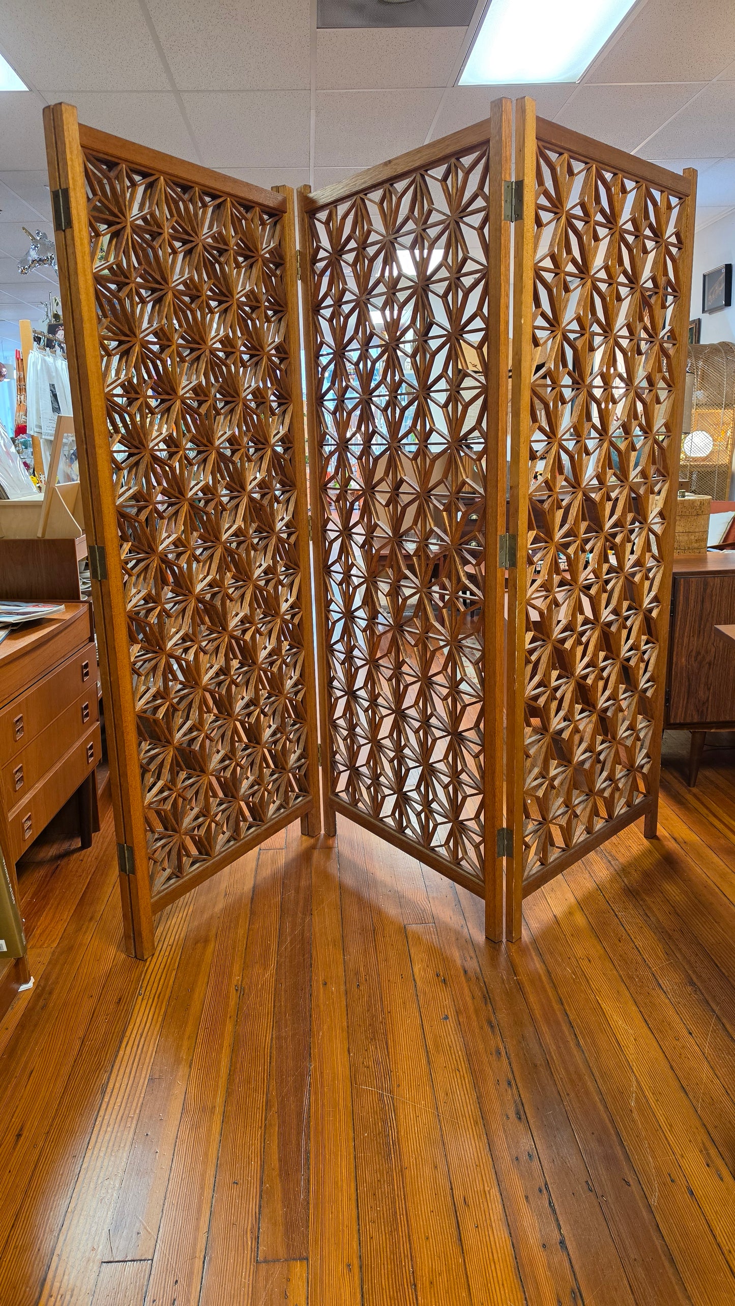 Kumiko 4-Panel Screen