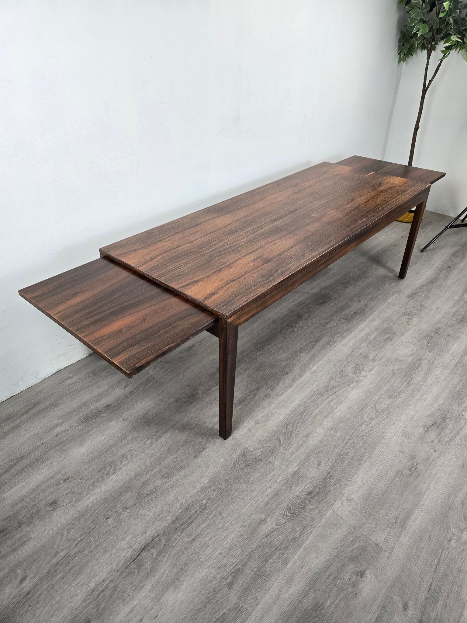 Rosewood Coffee Table with Hidden Leaves - Vintage MC