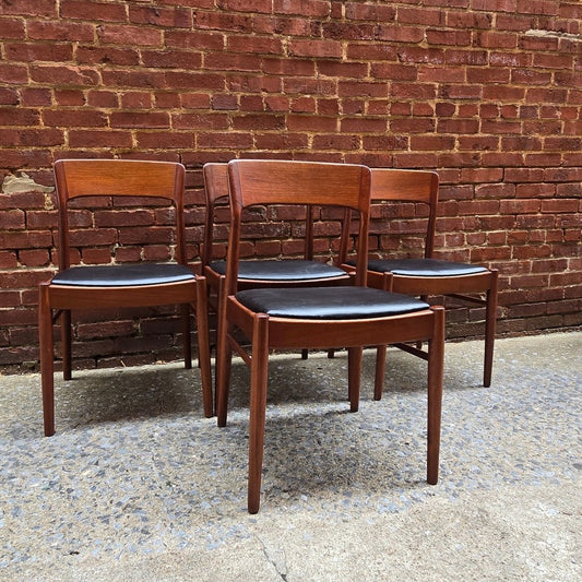 Set of 4 Danish Dining Chairs 712002 - Vintage MC