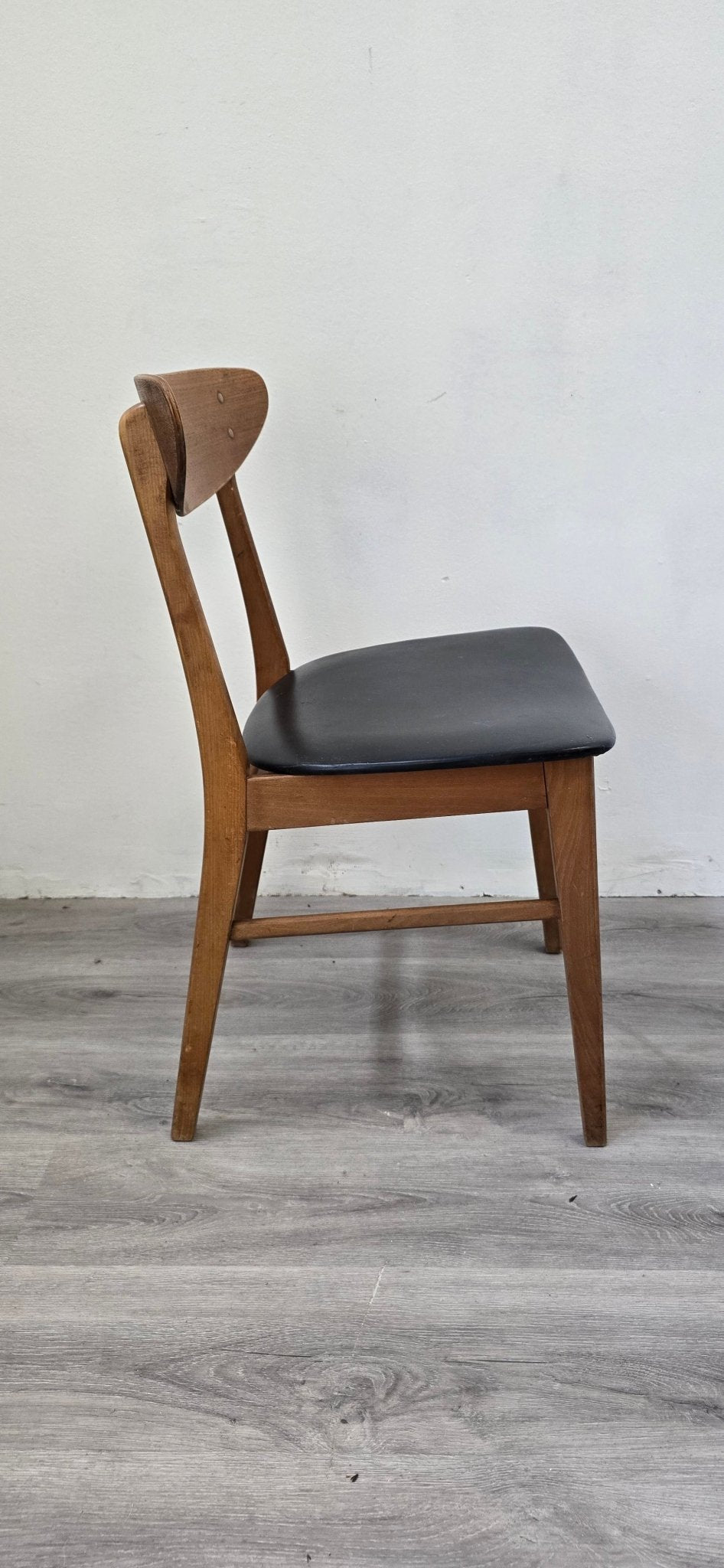 Set of 4 Dining Chairs - Vintage MC
