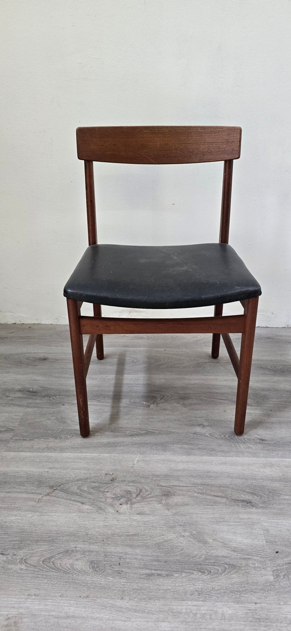 Set of 4 Teak Dining Chairs - Vintage MC
