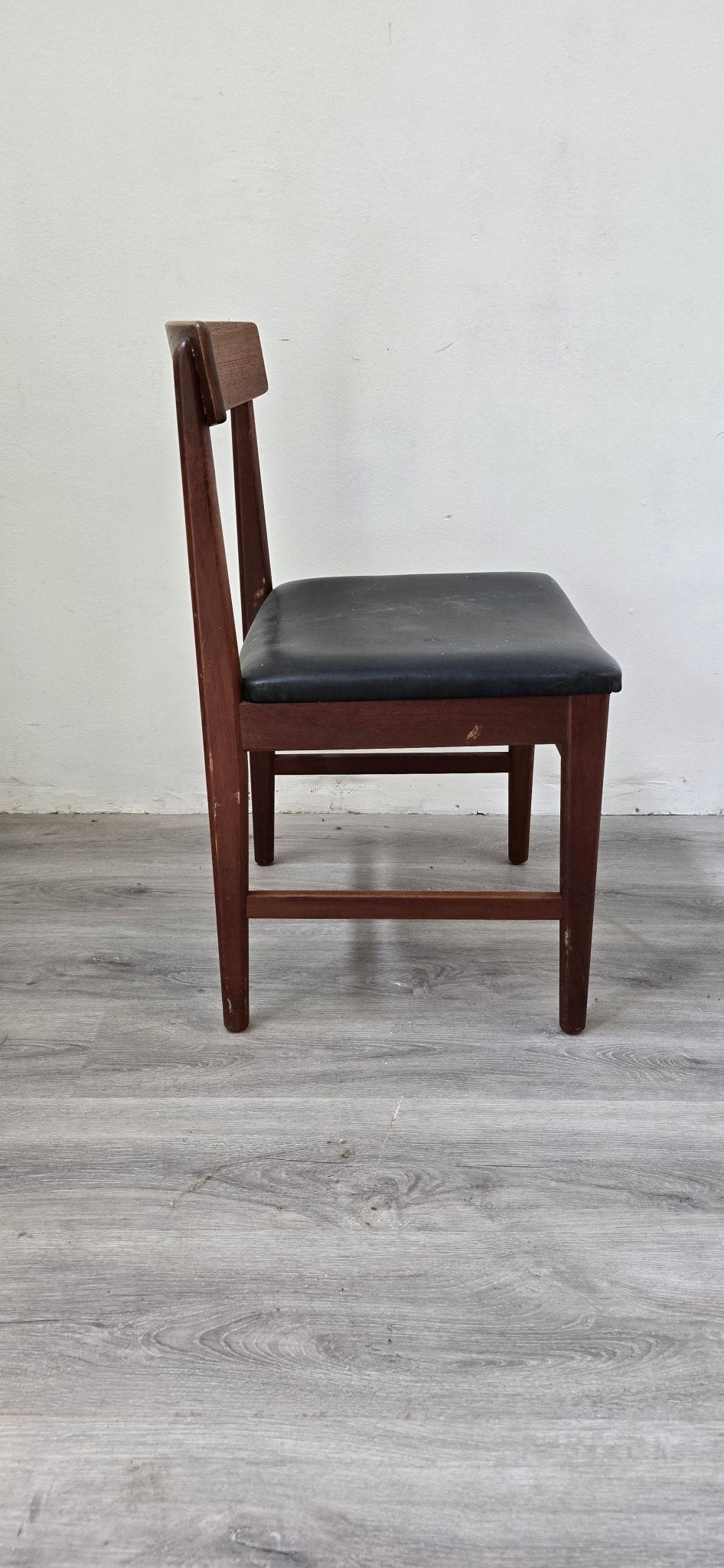 Set of 4 Teak Dining Chairs - Vintage MC