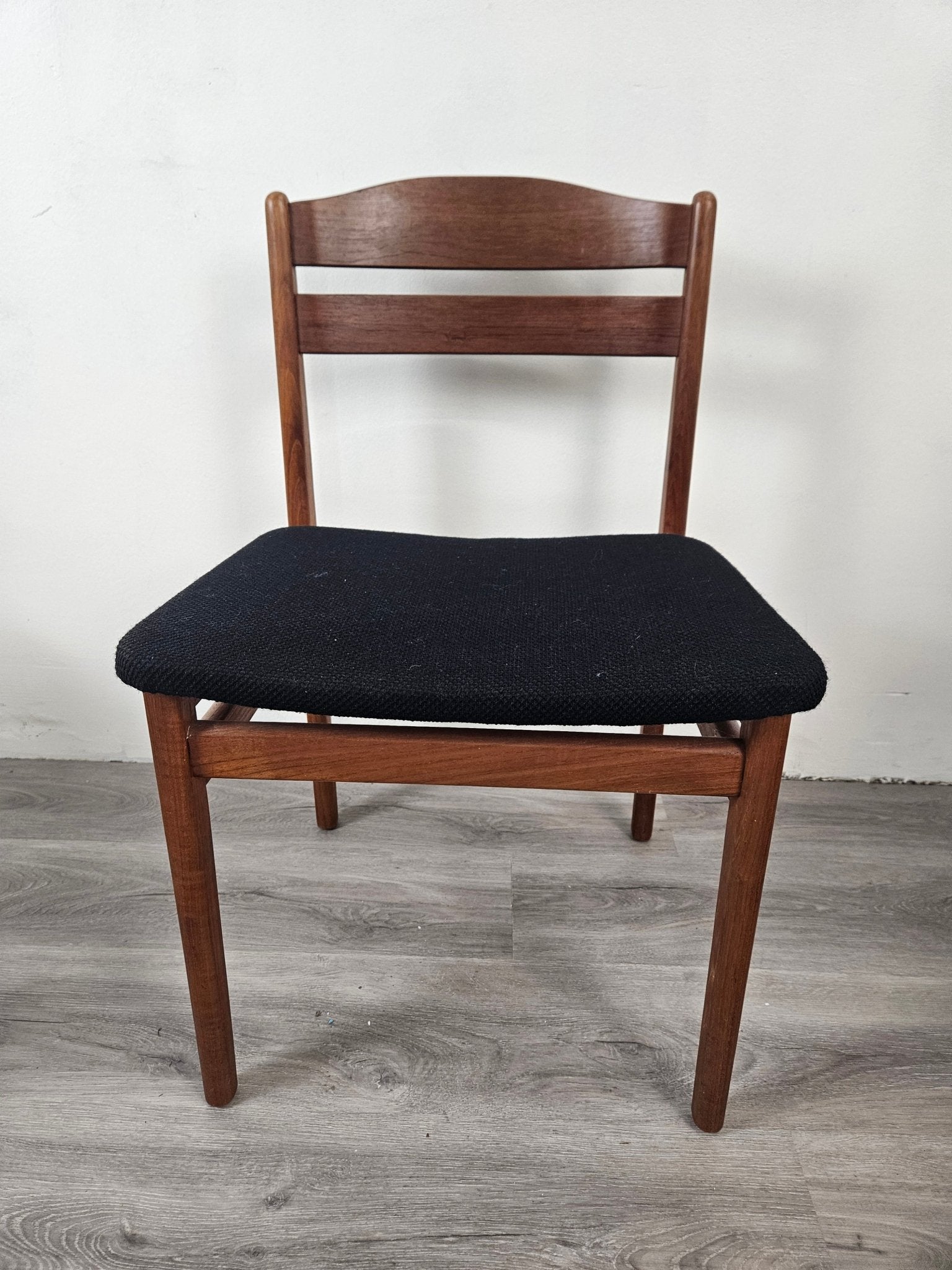 Set of 6 Danish Dining Chairs in Black Boltinge Mobelfabrik - Vintage MC