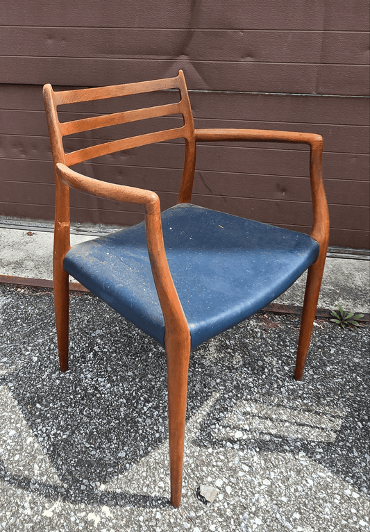 Set of 6 Neils Moller Dining Chairs Models 78 & 63 - Vintage MC