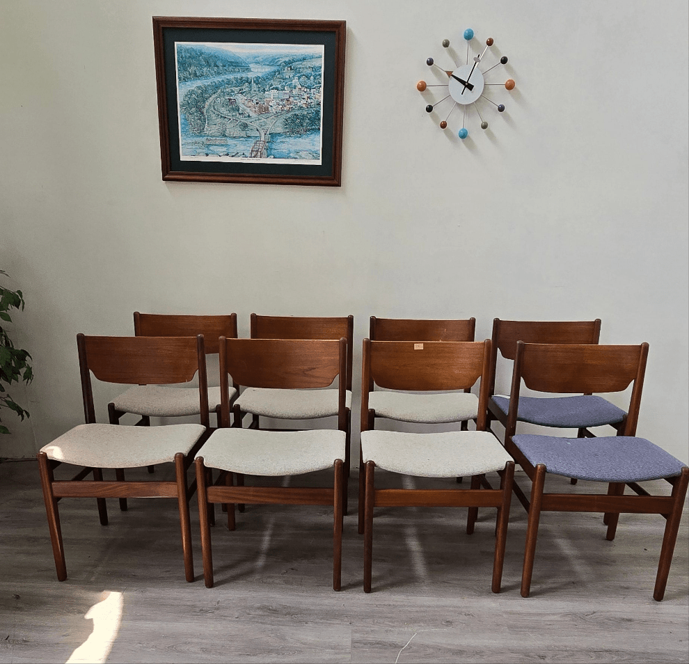 Set of 8 Vintage Teak Dining Chairs - Vintage MC