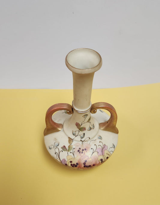 Vintage Porcelain Vase - Vintage MC