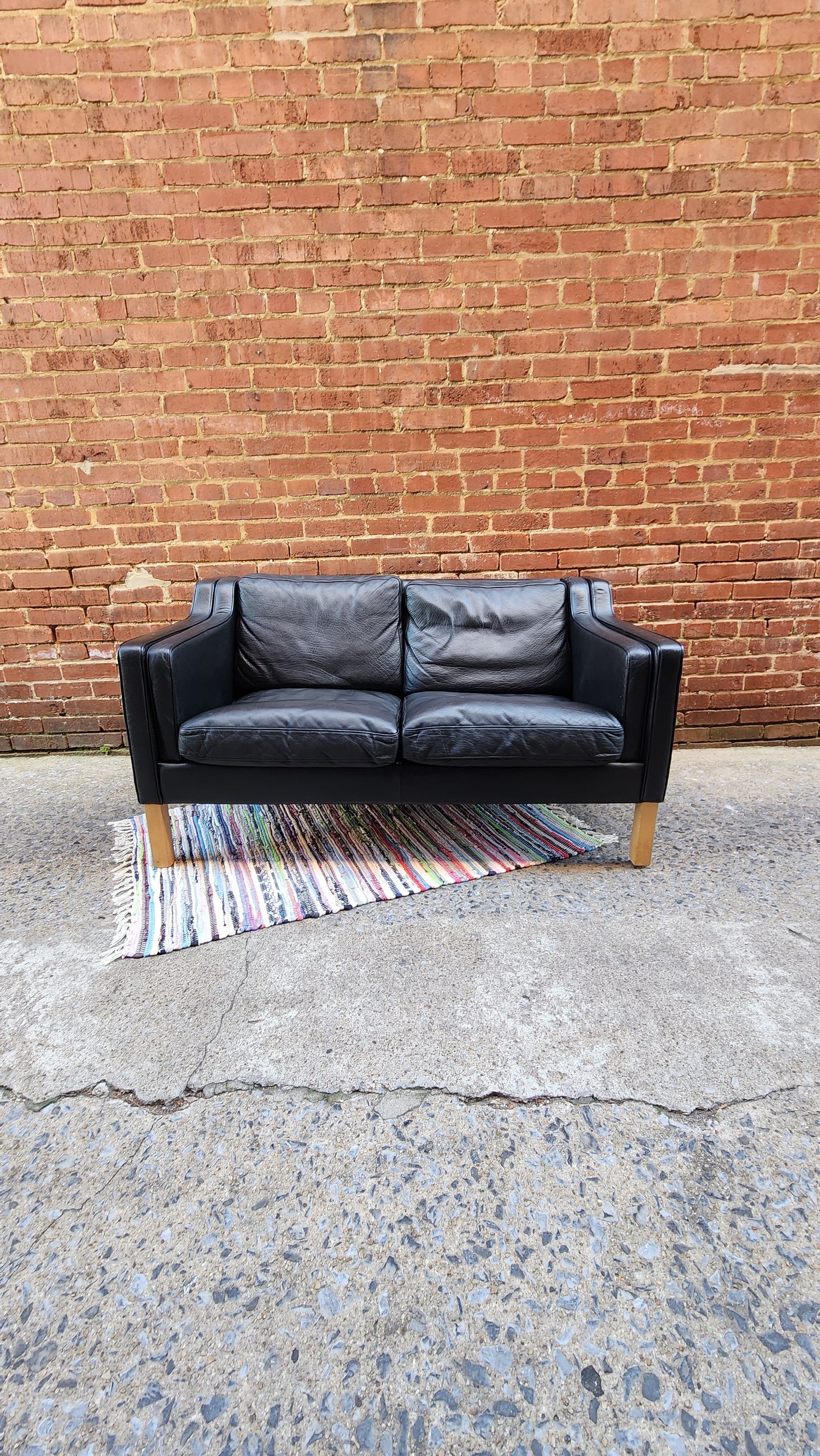 Seating - Vintage MC