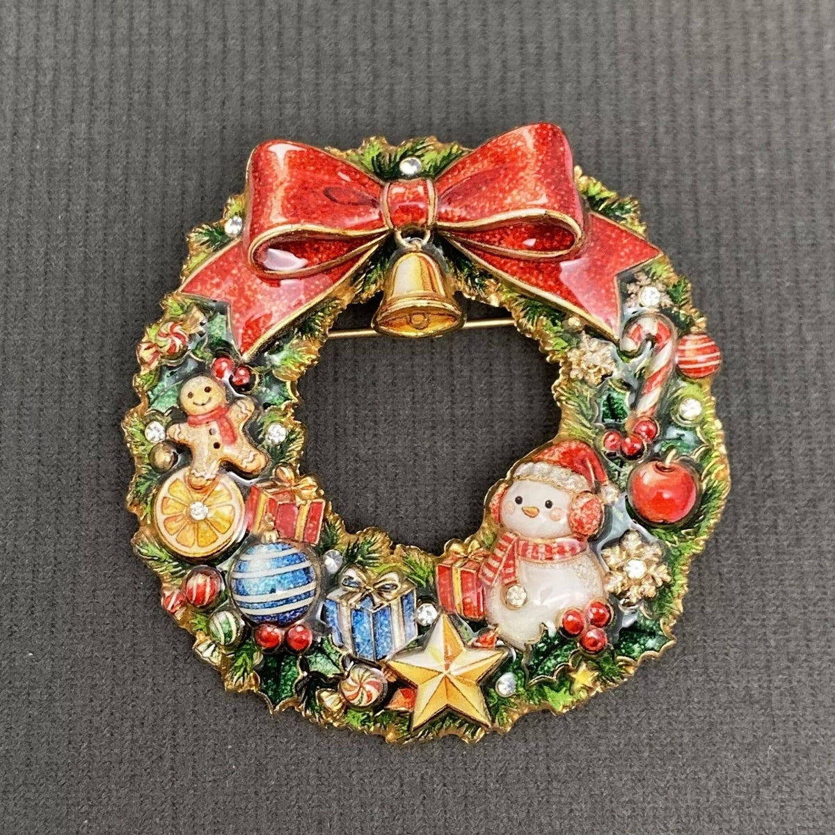 Christmas Wreath Brooch