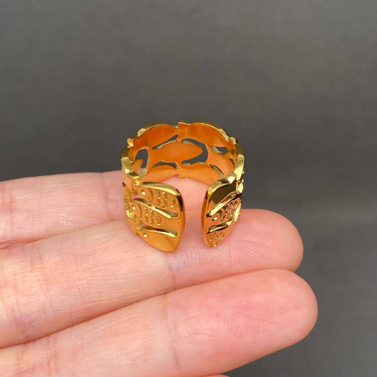 School of Fish Ring