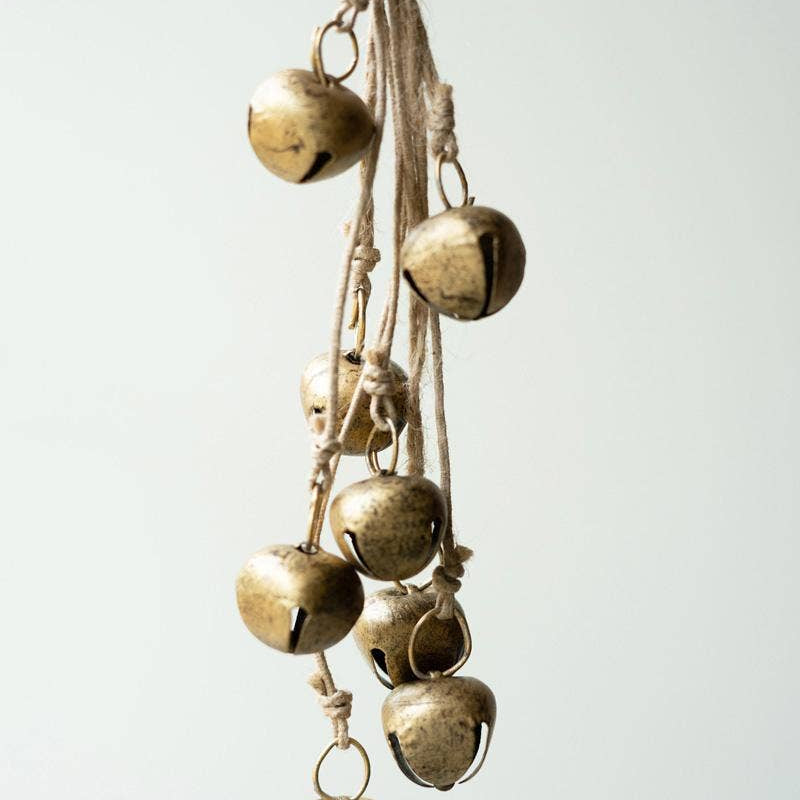 Jingle Bell Bunch on Jute