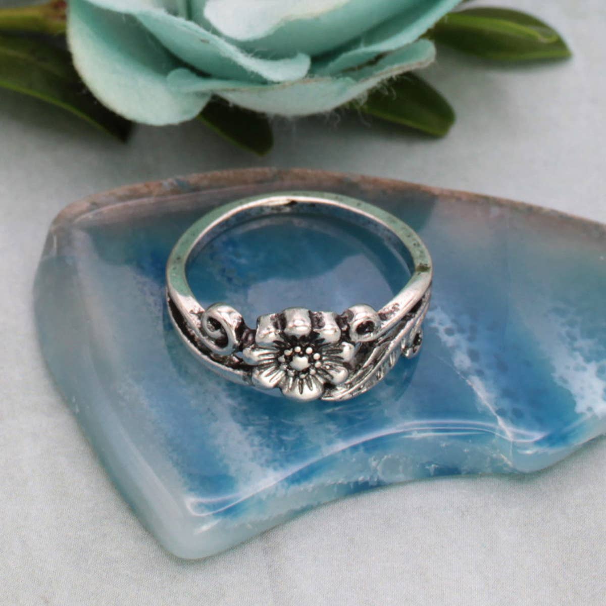 Vintage Vine Silver Flower Ring