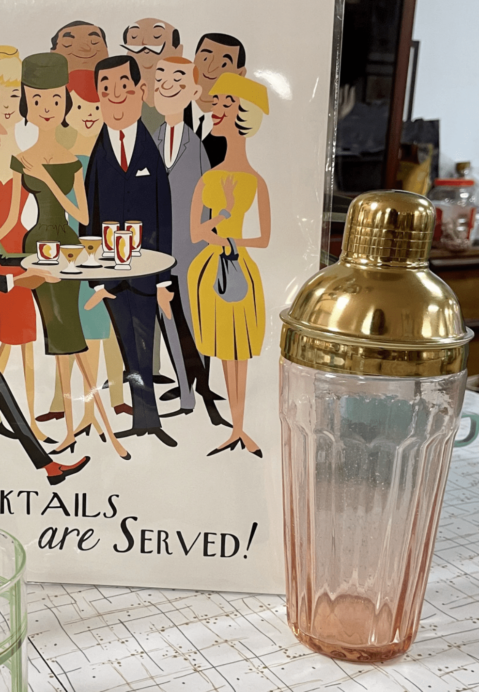 20 oz. Glass Cocktail Shaker w/ Stainless Steel Top, Pink & Gold Finish - Vintage MC