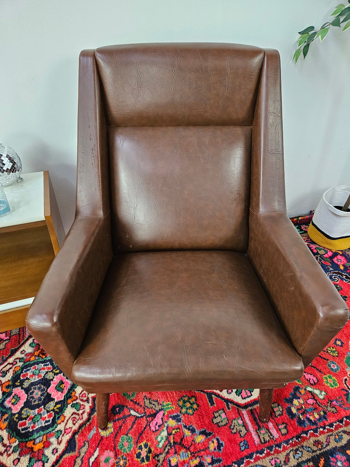 ST0323103 Danish Arm Chair in Brown