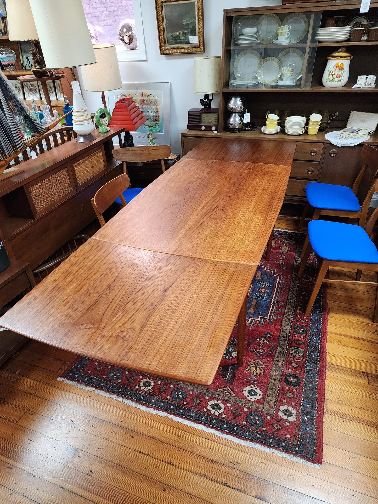 ST1123T01 Teak Dining Table with leaves