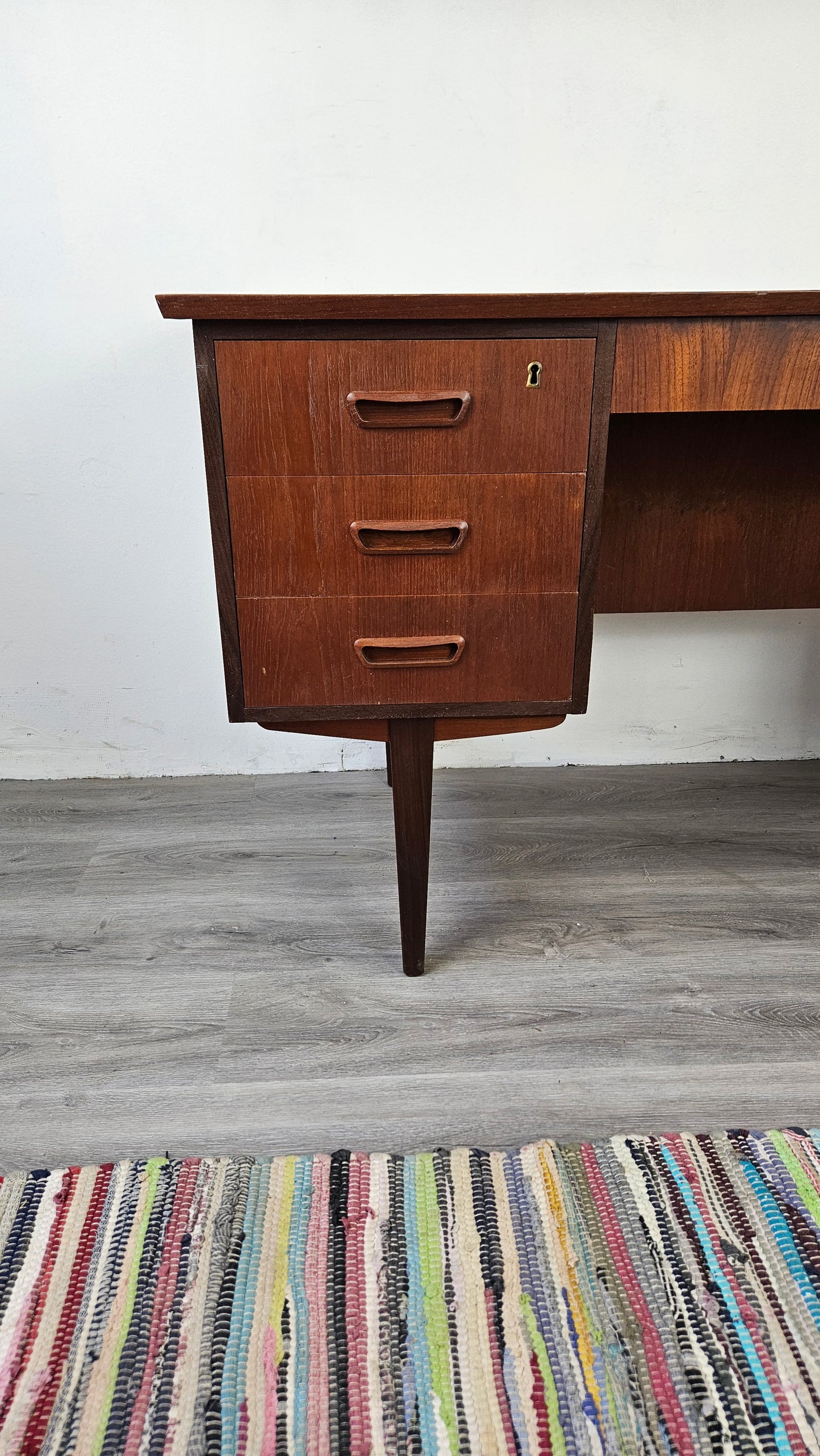 ST1224007 Vintage Danish Teak Desk