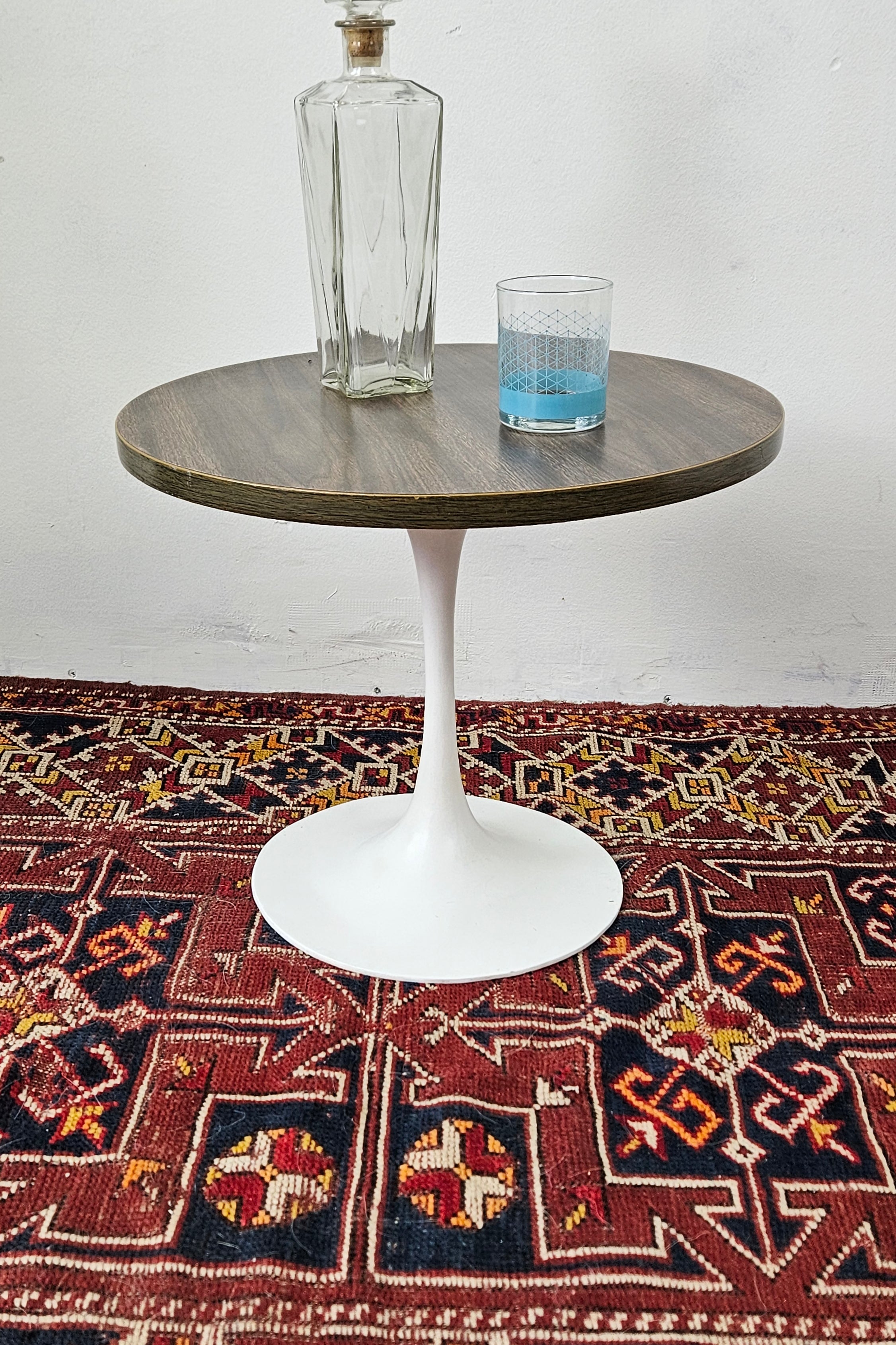 Tulip Side Table