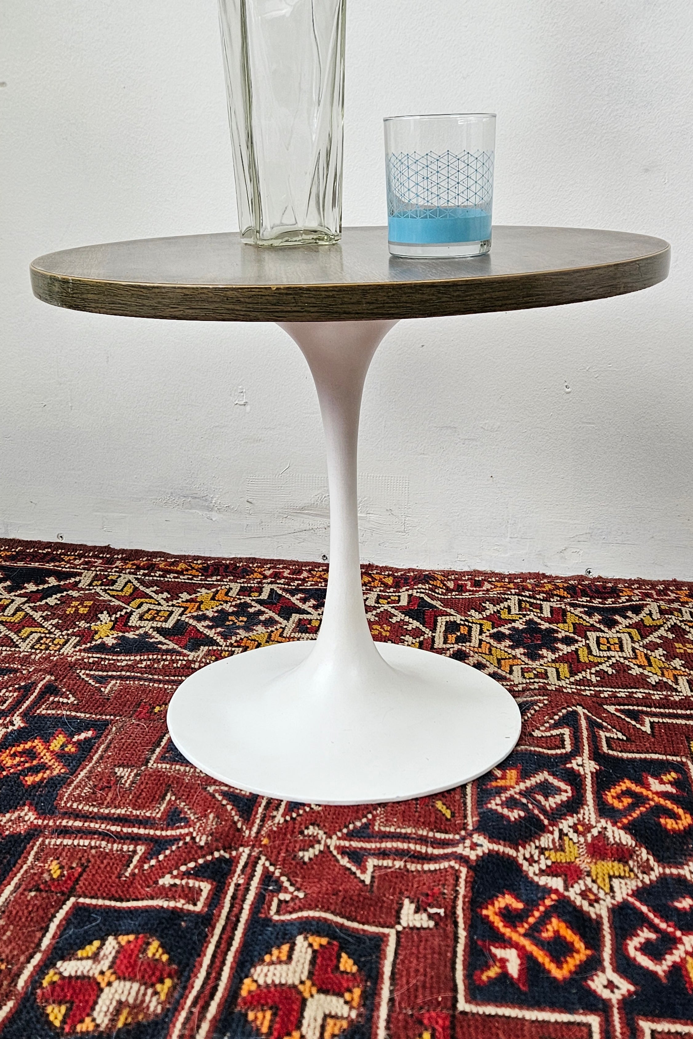 Tulip Side Table